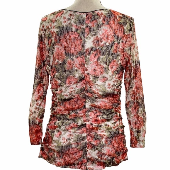 Agb Long Sleeve Printed Sweetheart Neckline Blouse - Picture 2 of 12